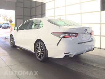 2024 Toyota Camry SE - miniatura 6