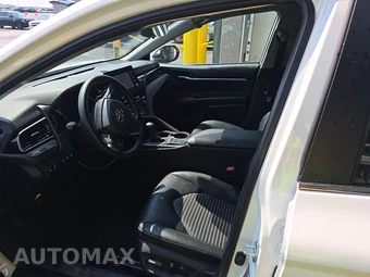 2024 Toyota Camry SE - miniatura 7