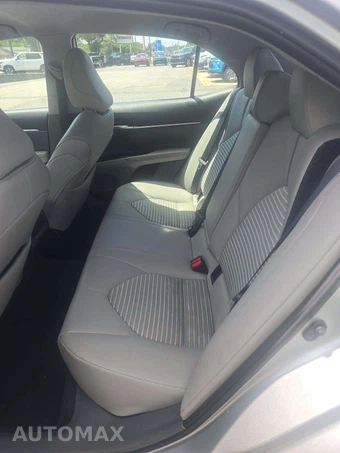 2024 Toyota Camry SE - miniatura 13