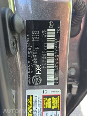 2024 Toyota Camry SE - miniatura 2