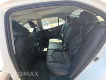 2024 Toyota Camry SE - miniatura 13