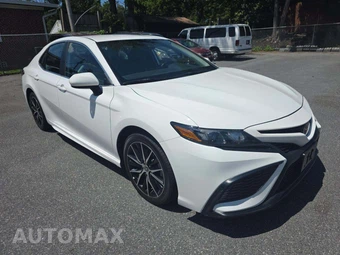 2024 Toyota Camry SE - miniatura 4
