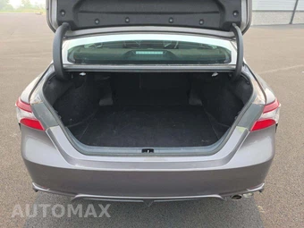 2024 Toyota Camry SE - miniatura 11