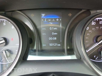 2024 Toyota Camry SE - miniatura 6