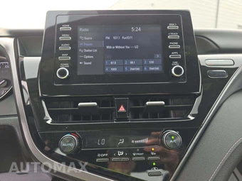 2024 Toyota Camry SE - miniatura 7