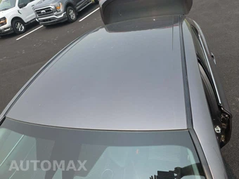 2024 Toyota Camry SE - miniatura 9