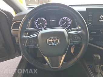 2024 Toyota Camry SE - miniatura 10