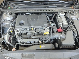 2024 Toyota Camry SE - miniatura 15