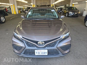2024 Toyota Camry SE - miniatura 2