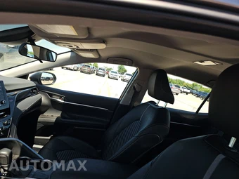 2024 Toyota Camry SE - miniatura 20