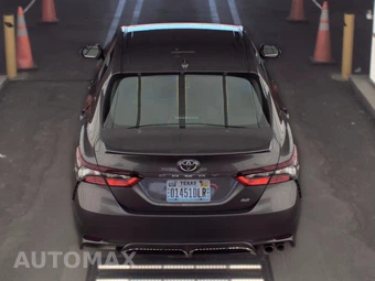 2024 Toyota Camry SE - miniatura 5