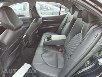2024 Toyota Camry SE - miniatura 13