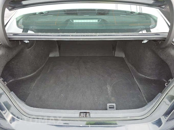 2024 Toyota Camry SE - miniatura 14