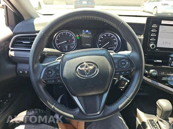 2024 Toyota Camry SE - miniatura 10