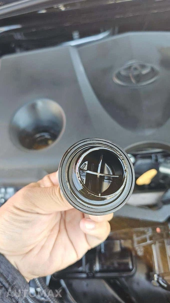 2024 Toyota Camry SE - miniatura 18