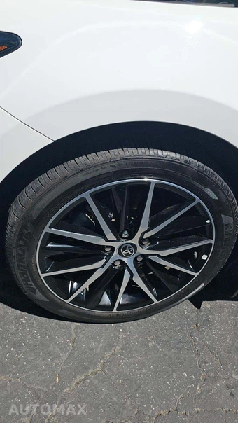 2024 Toyota Camry SE - miniatura 21