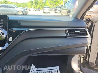 2024 Toyota Camry SE - miniatura 16