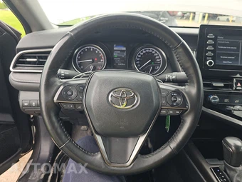 2024 Toyota Camry SE - miniatura 10