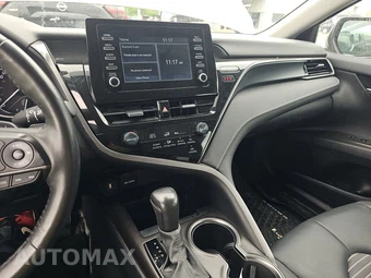 2024 Toyota Camry SE - miniatura 11