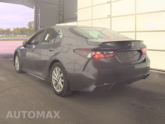 2024 Toyota Camry SE - miniatura 6