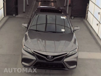 2024 Toyota Camry SE - miniatura 2