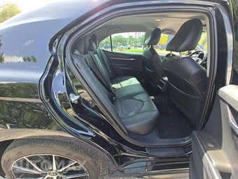 2024 Toyota Camry SE - miniatura 13