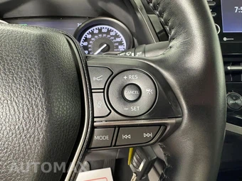 2024 Toyota Camry SE - miniatura 16