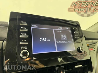 2024 Toyota Camry SE - miniatura 18
