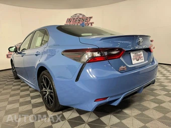 2024 Toyota Camry SE - miniatura 24
