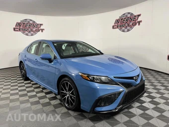 2024 Toyota Camry SE - miniatura 9