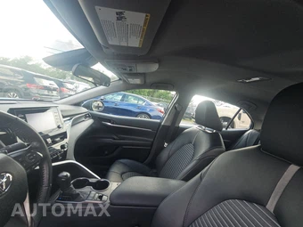 2024 Toyota Camry SE - miniatura 17