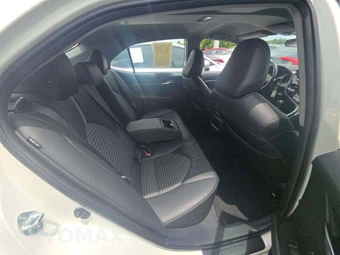2024 Toyota Camry SE - miniatura 16