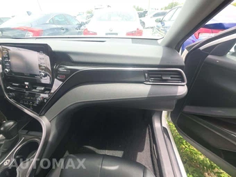 2024 Toyota Camry SE - miniatura 19