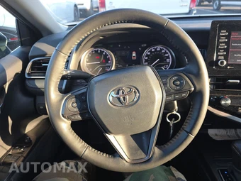 2024 Toyota Camry SE - miniatura 16