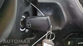 2024 Toyota Camry SE - miniatura 20