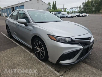 2024 Toyota Camry SE - miniatura 3