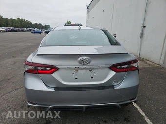 2024 Toyota Camry SE - miniatura 5