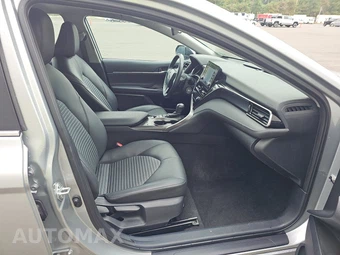 2024 Toyota Camry SE - miniatura 8