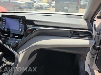 2024 Toyota Camry SE - miniatura 19