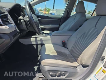 2024 Toyota Camry SE - miniatura 6