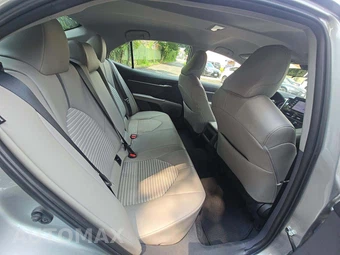 2024 Toyota Camry SE - miniatura 16