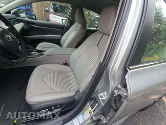 2024 Toyota Camry SE - miniatura 6