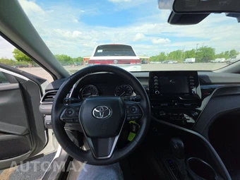 2024 Toyota Camry SE - miniatura 11