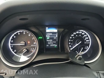 2024 Toyota Camry SE - miniatura 18
