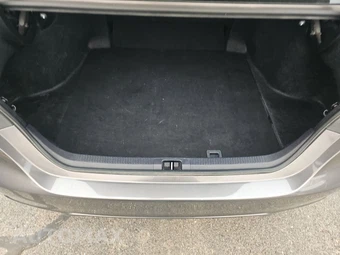 2024 Toyota Camry SE - miniatura 23