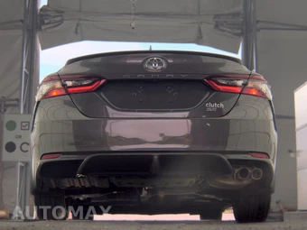2024 Toyota Camry SE - miniatura 7