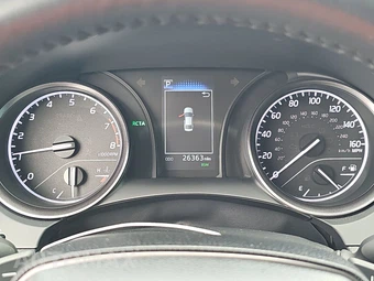 2024 Toyota Camry SE - miniatura 12