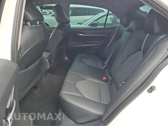 2024 Toyota Camry SE - miniatura 13