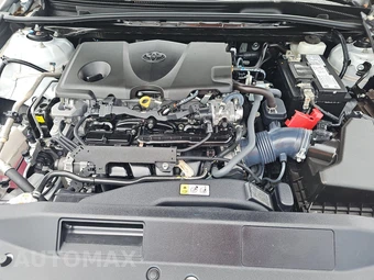 2024 Toyota Camry SE - miniatura 15