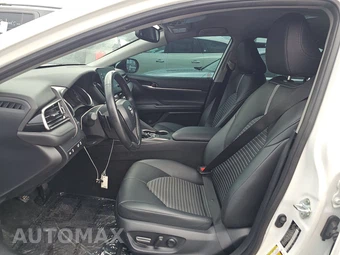 2024 Toyota Camry SE - miniatura 7